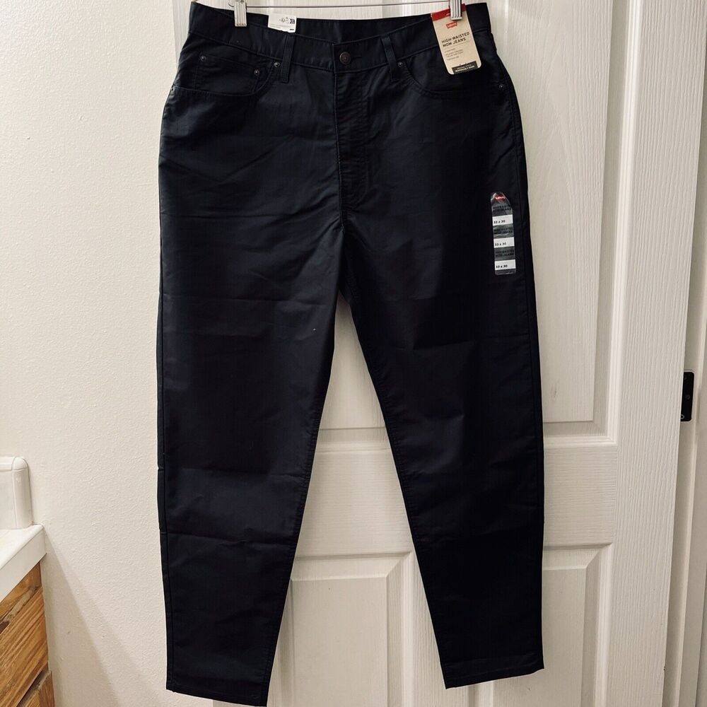 Levi's Women's 33 X 30 High Waisted Mom Jeans Black Relaxed Tapered Twill 35x30